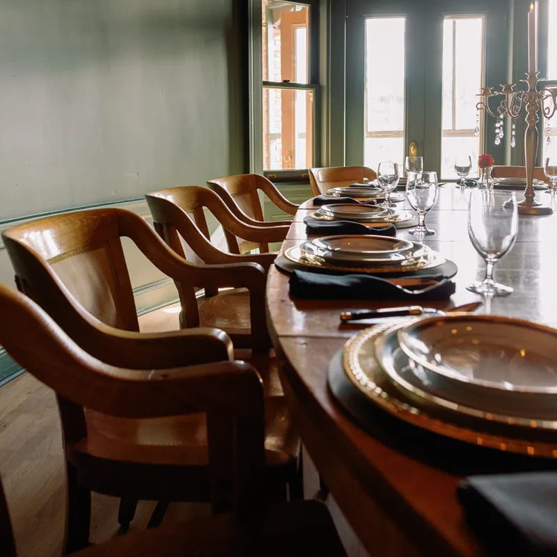 The Oval Room 3