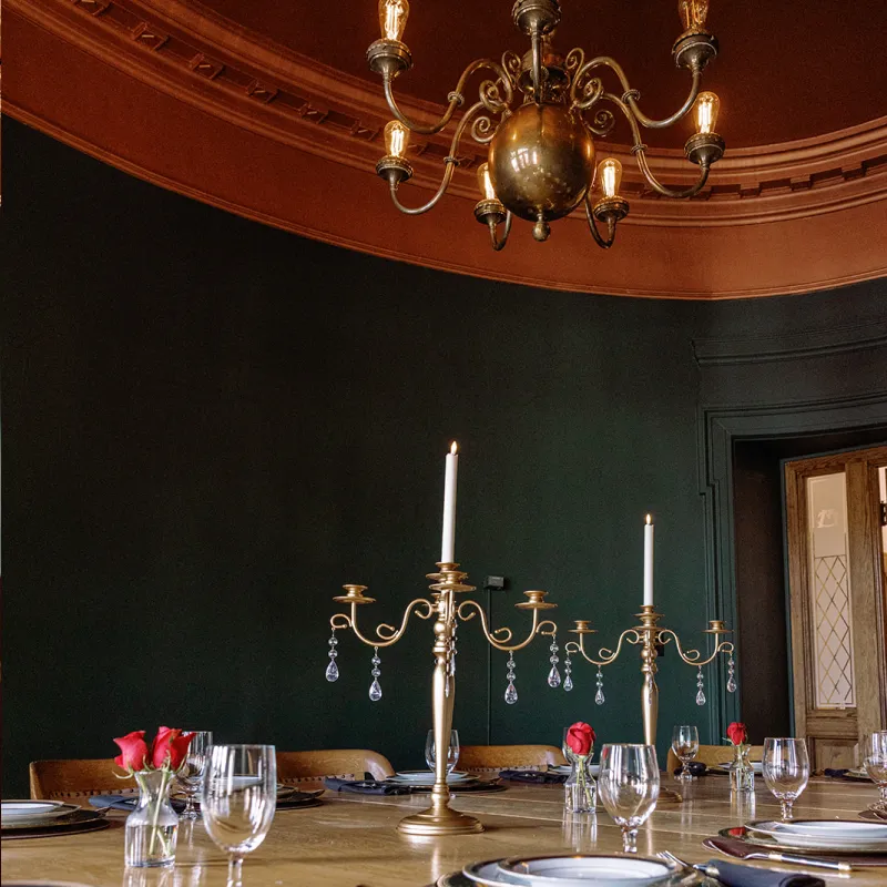 The Oval Room 3